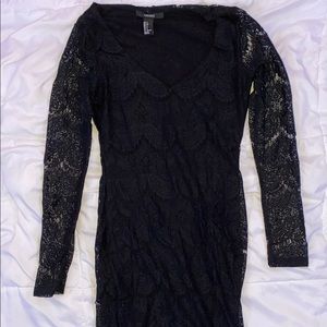 black lace longsleeve dress